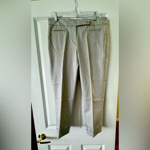 NWT LOFT Maria Modern Stretch Cropped Leg Pants. Size 8.